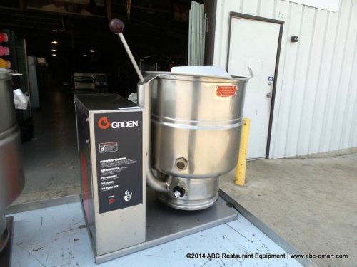 GROEN TDB-40  TILT ELECTRIC STEAM JACKETED KETTLE 40 QUART SOUP DRESSING BEANS