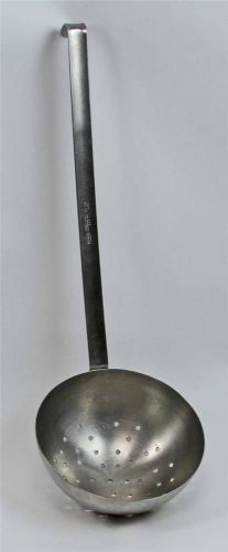 Commercial size &#034;vollrath&#034; stainless steel 72-oz ladle 5860 with strainer bottom for sale