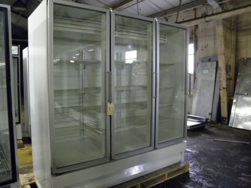 Universal nolin umg-80 three door refrigerated dairy meat merchandise display for sale