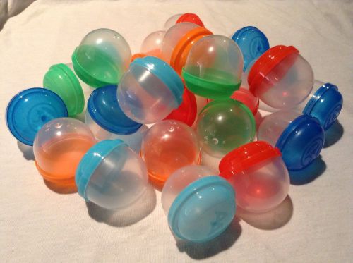 100 Empty 2&#034; Two Inch Acorn Style Toy Vending Capsules! Color Choice!