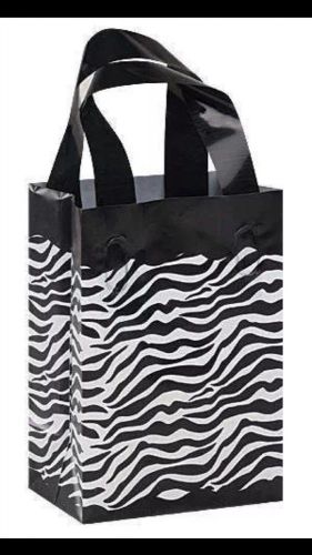 Plastic Bags Zebra Print 25 Retail Gift Frosty Merchandis 8 x 5 X 10 Handles