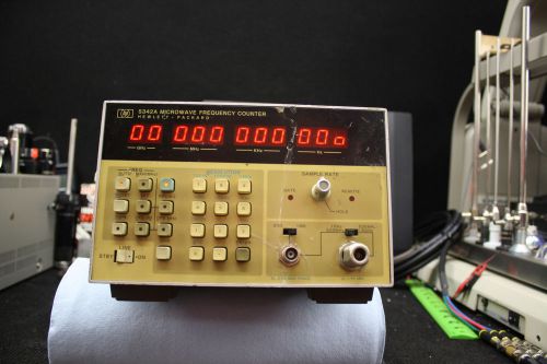 HP 5342A Frequency Counter 18 Ghz powers up, displays numbers