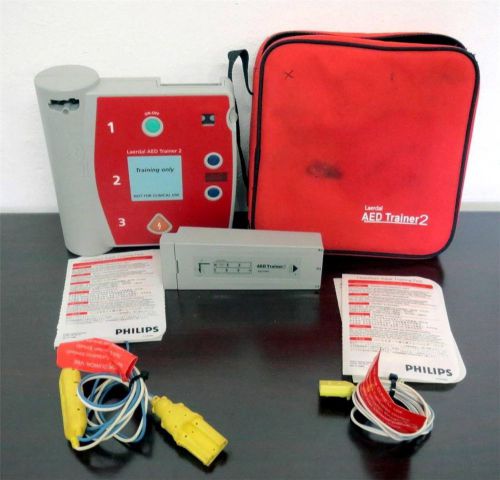 Laerdal AED Trainer 2 with Battery Pads and Carrying Case 94005001 WARRANTY