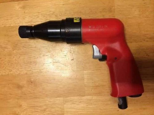Sioux 2p2603asq reversible pneumatic screwdriver 2000rpm for sale