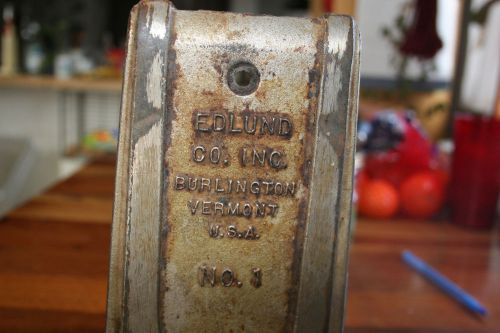 ANTIQUE EDLUND OLD RELIABLE CAN OPENER