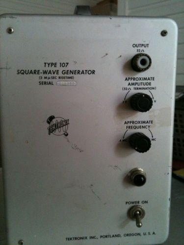 TEKTRONIX TYPE 107 Vintage Tube Square Wave Generator