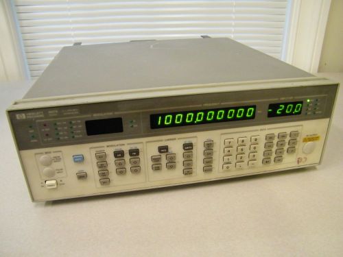 HP Agilent 8657B 2 GHz Synthesized RF Signal Generator