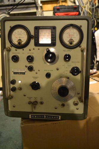 HEWLETT PACKARD HP VHF SIGNAL GENERATOR 608E POWERS UP