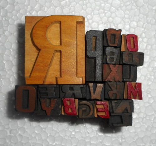 Letterpress Letter Wood Type Printers Block &#034;Lot Of 20&#034; Typography.In791