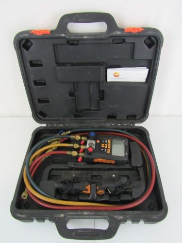 TESTO 550 Digital Manifold with Hoses Clamps and Carry Case Back Light LOOK