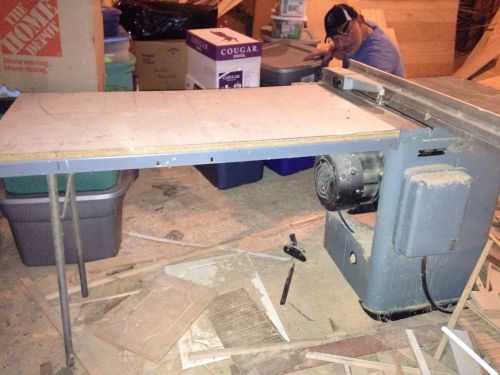 Delta Unisaw 34-802F Table Saw