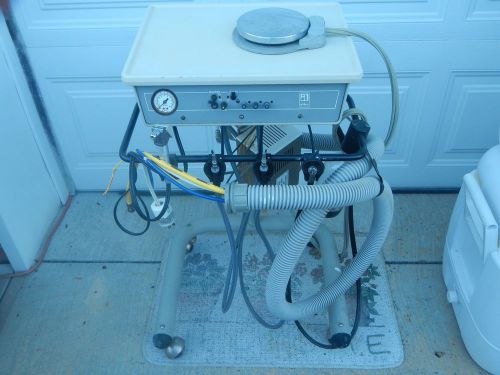 ADEC DOCTORS CART #2542 3 HP Self Contained Water Airwater Syringe Kavo Vicon LS
