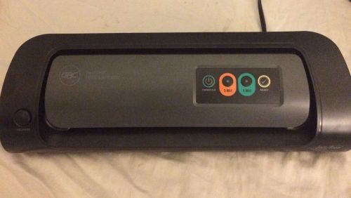 GBC HeatSeal H220 Pouch Laminator, 9 Inches, Black 1703017-TESTED/WORKING!