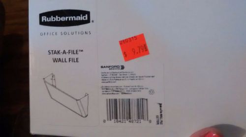 RUBBERMAID STACK A FILE WALL FILE