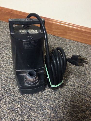 Little Giant 5-MSP 1/6 HP Submersible Sump Pump - works great!