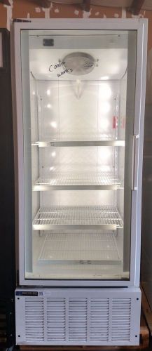 USED MasterBilt BMG-27 Refrigerator Merchandiser 25.0 cu.ft. 30&#034;W
