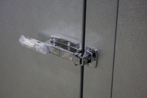 Walk in cooler door latch handle flush mount door for sale