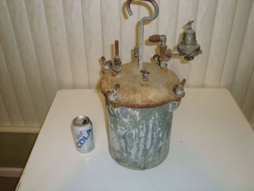 Vintage Air Pressure Paint Pot/ Tank for Paint Spray Gun STEAMPUNK Compressor