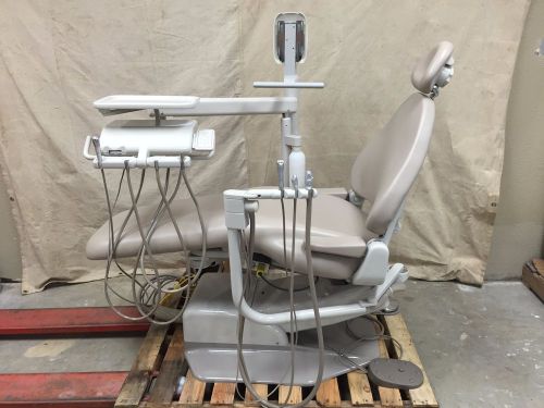 Adec cascade 1040 chair with radius unit, vac package, monitor mount, and stools for sale