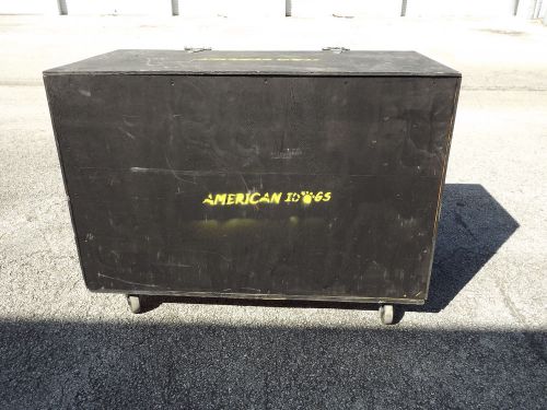 Show or toolbox transport case 48 x 28 x 36