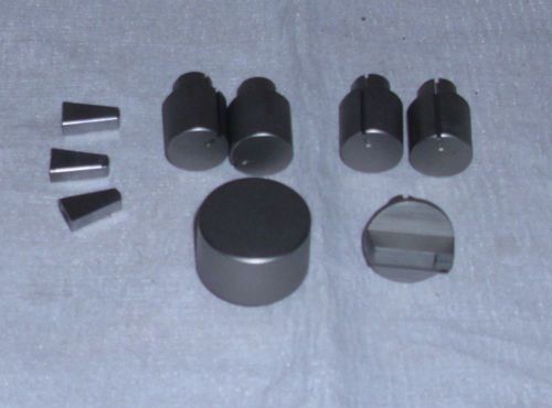 Lot of 9 knobs knob various used.