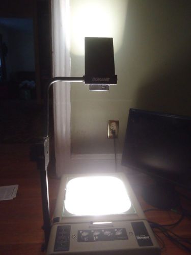 DUKANE 653 Small PORTABLE OVERHEAD TRANSPARENCY PROJECTOR W/COVER