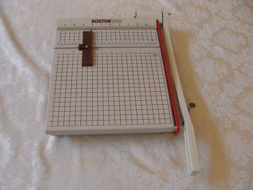 12&#034; BOSTON MODEL 2612 GUILLOTINE PAPER CUTTER TRIMMER WITH LOCKING GUIDE EUC