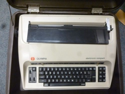 Olympia Electronic Compact Typewriter in a Case, L900