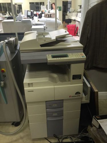Toshiba E-Studio 25s Copier-Printer-Scanner. Network Ready Print-Scan