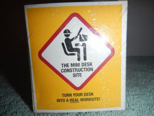 THE MINI DESK CONSTRUCTION SET - MINI CONES, SAW HORSES, SIGNS, DO NOT CROSS +