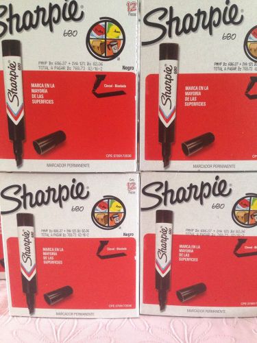 Color tip marker thick black sharpie mark 4 boxes of 12 Total units 48 units