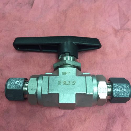 8Z-B8LJ2-SSP 1/2 Ball Valve