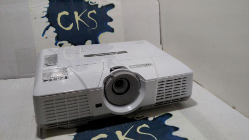 MITSUBISHI SD510U PROJECTOR ( AS IS FOR PARTS ONLY )