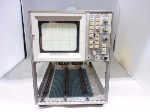 Tektronix 7623 Dual Trace Oscilloscope Mainframe, 3 Bays