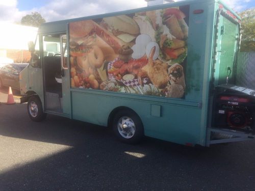 1995 food truck - complete kitchen - in excellent condition - low mileage for sale