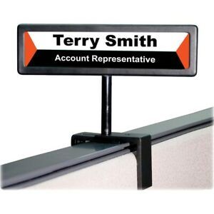 Advantus People Pointer Cubicle Sign - 1 Each - 9&#034; Width x 2.5&#034; Height - Black