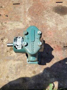 Hypro Twin Piston Pump, 5/8 Solid Shft (CW &amp; CCW) 500 PSI 1.5 / 3 GPM 5320CR NOS