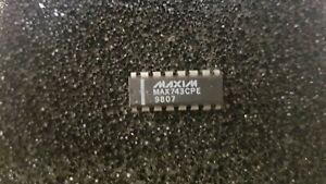 MAXIM MAX743CPE Dual-Output Switch-Mode-Regulator DC-DC (NOS)