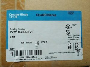 Crouse-Hinds LED Luminaire PVM11L2A/UNV1 New