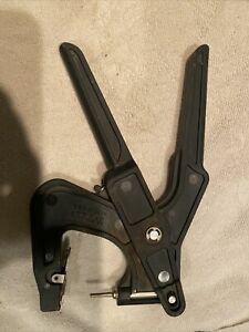 Y-Tex Cattle Tagger. Lightly Used