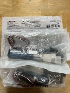 Pair of Whelen Ion Duo Blue/Amber I2M