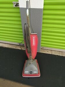 Sanitaire vacuum cleaner SC684 Commercial vacuum upright