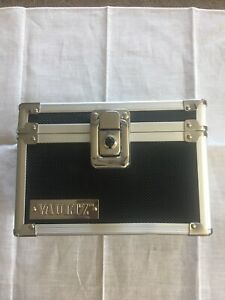 Vaultz Index Card Box