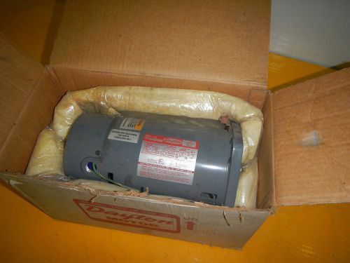 New Dayton 6K398  3/4 HP 1 Ph Motor 115/230V 3450 RPM Square Flange 48YZ Frame