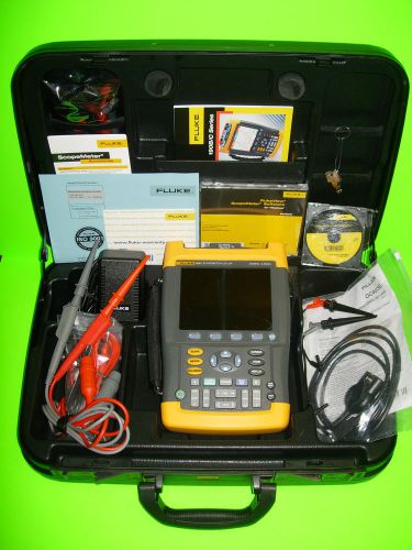 Fluke 199C/003 Handheld Oscilloscope &amp; FlukeView CD &amp; USB Cable **MINT** (199C)