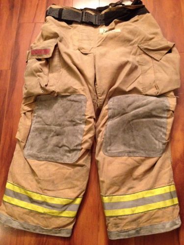 Firefighter pbi bunker/turn out gear globe g xtreme used 44w x 28l 2008 for sale
