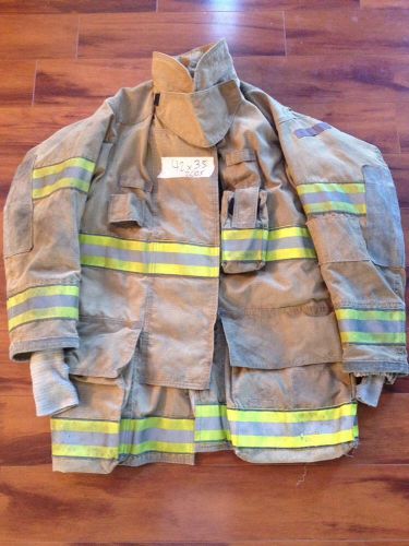 Firefighter Turnout / Bunker Gear Coat Globe G-Extreme Size 42C X 35-L 2005&#039;