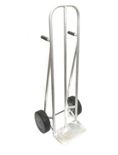 Welded aluminum hand truck with 10&#034; x 3-1/2&#034;  pneumatic air tires **reevis brand for sale