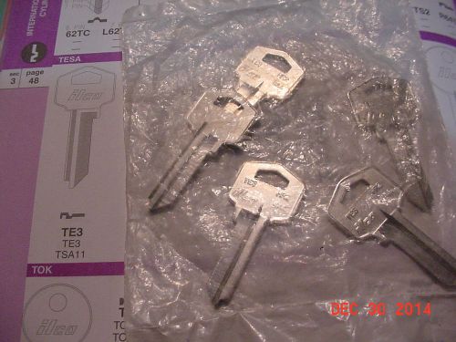 LOCKSMITH NOS 5 Key Blanks Ilco brand NIP TE3 HR2 Harloc Tesa locks vintage