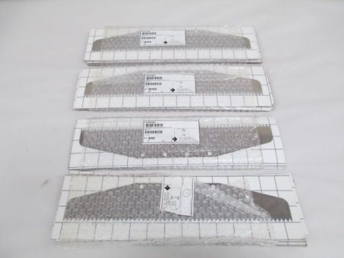 LOT 31 NEW SPECIALTY BLADES 128642003 OSC042 DOUBLEWIDE SARAN LINE D216168